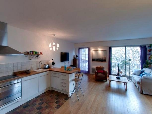 Paris - Appt familial Buttes-Chaumont 75m2