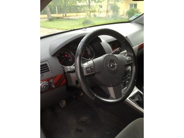 Opel Astra iii 1.7 cdti 100 elegance 5p