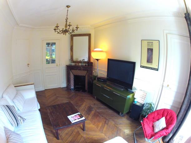 Paris - Grand Appartement à Montmartre