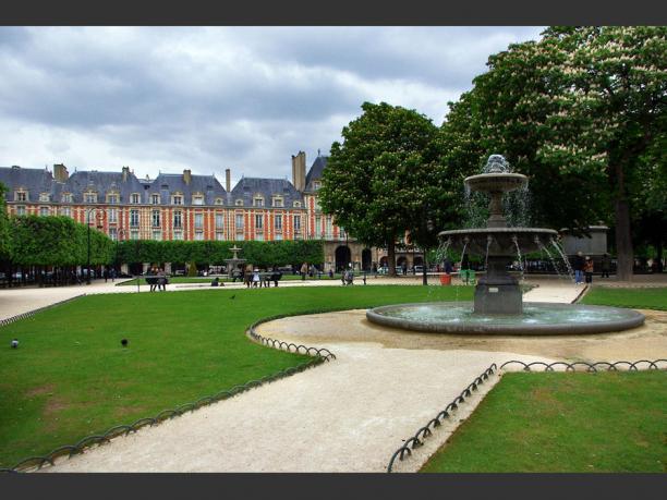 Paris - Appartement meublé place des vosges