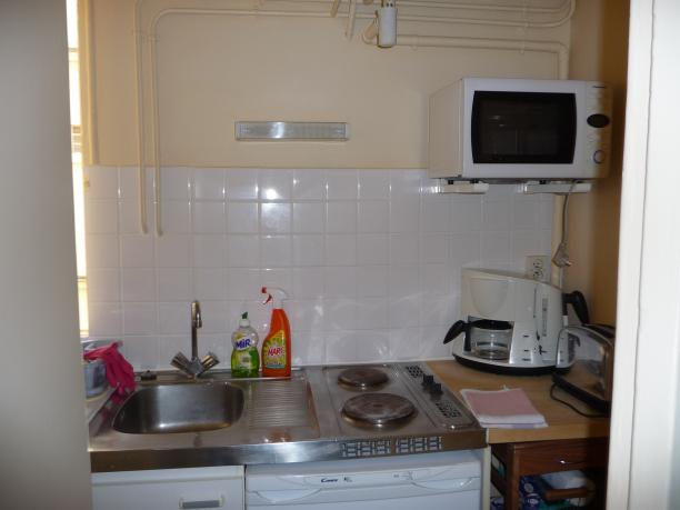 Paris - APPARTEMENT AGREABLE