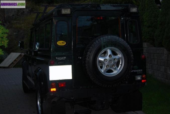 Land Rover Defender 110 td5 station wagon