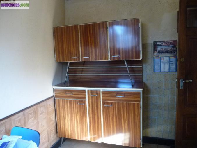 BUFFET DE CUISINE EN FORMICA