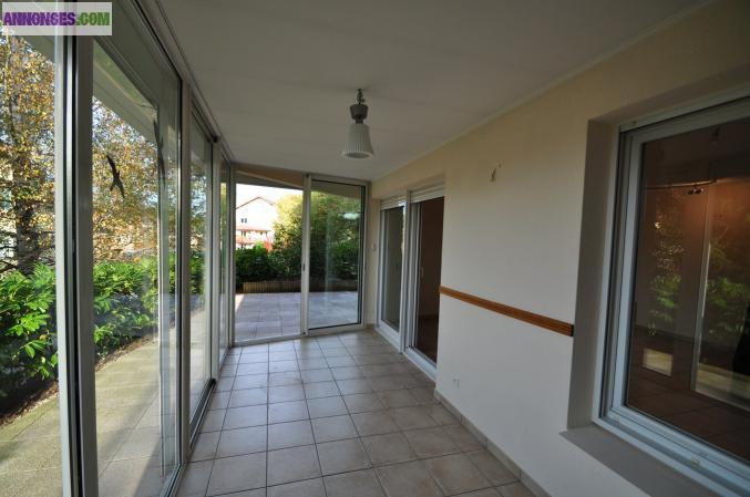 APPARTEMENT T3 EN REZ DE JARDIN