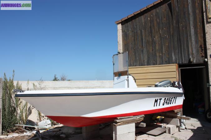 BATEAU OPEN 4,51 M + MOTEUR