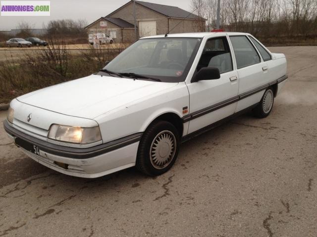 URGENT RENAULT R21 2.0L ESSENCE 120CV BVA