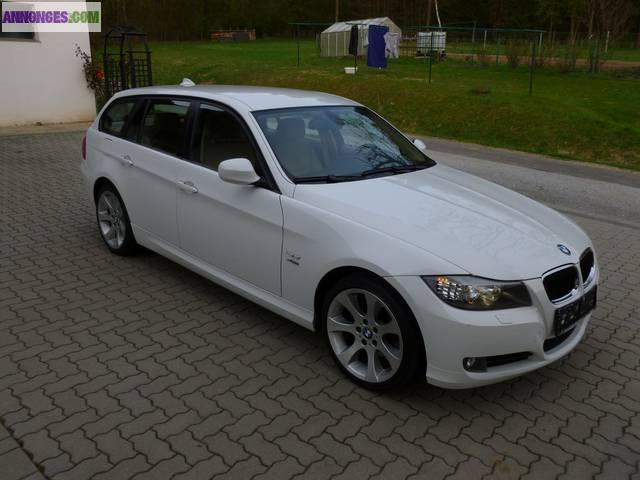 BMW 320d xDrive Touring Cuir, Xenon, Système de navigation