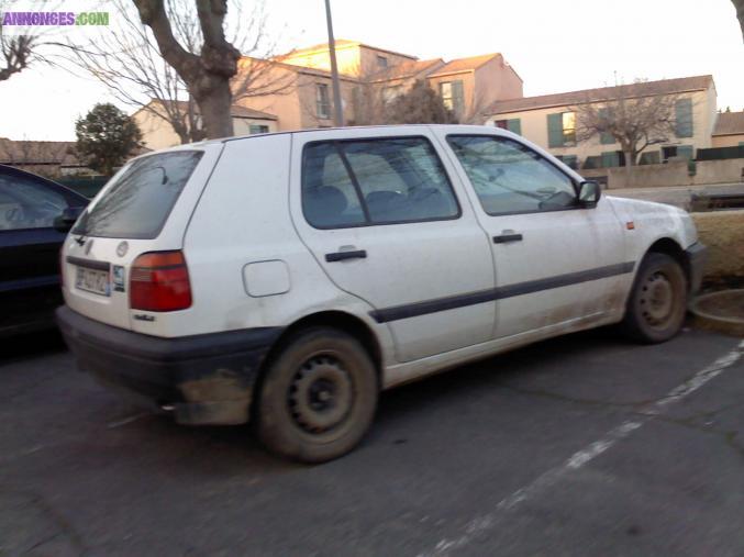 GOLF III pour tres bon moteur