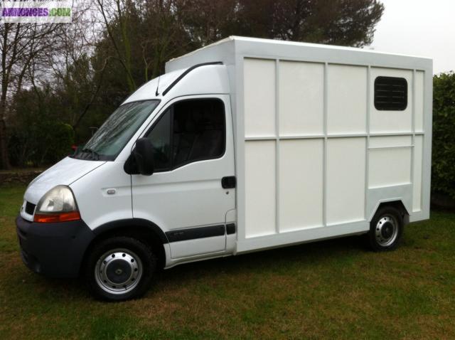 End Camion VL Chevaux renault master