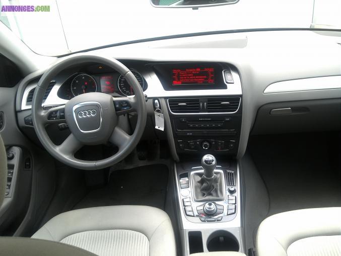 AUDI A4 Berline Ambition Luxe 2.0 TDI 143 QUATTRO TRONIC