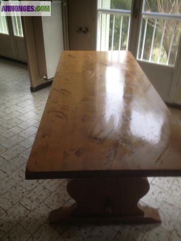 Table macif, dit de ferme