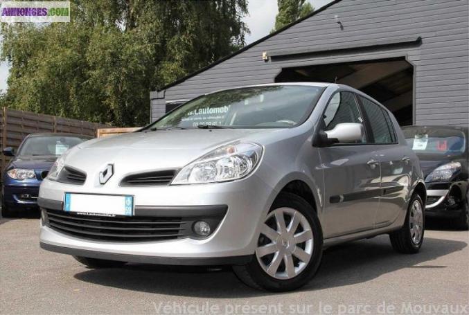 RENAULT CLIO III 1.5DCI 85 PRIVILEGE 5P