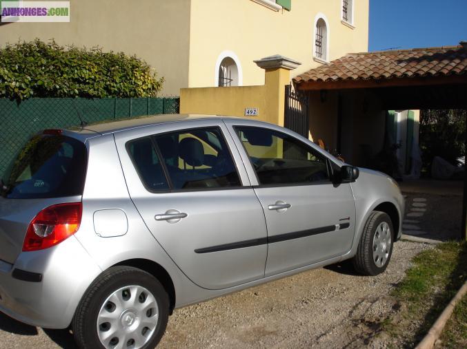 CLIO III - 1.2 16V75 -