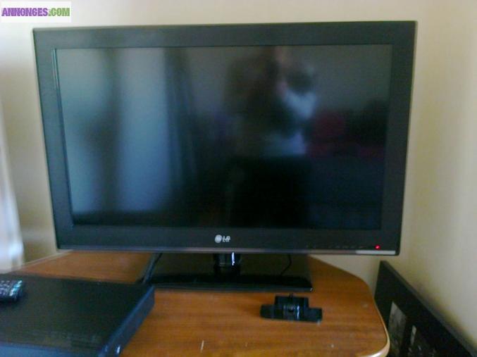 TV LG 80cm avec boite d'origine