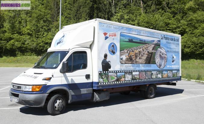 IVECO 35 C11 / caisse 32 m3/ 33 000 km / 25 000 euros