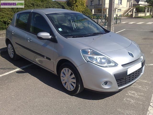 RENAULT Clio 3 III (2) 1.5 DCI 70 EXPRESSION CLIM 5P