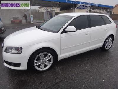 Audi A3 ii (2),berline, sportback 1.6 tdi 105 ambition